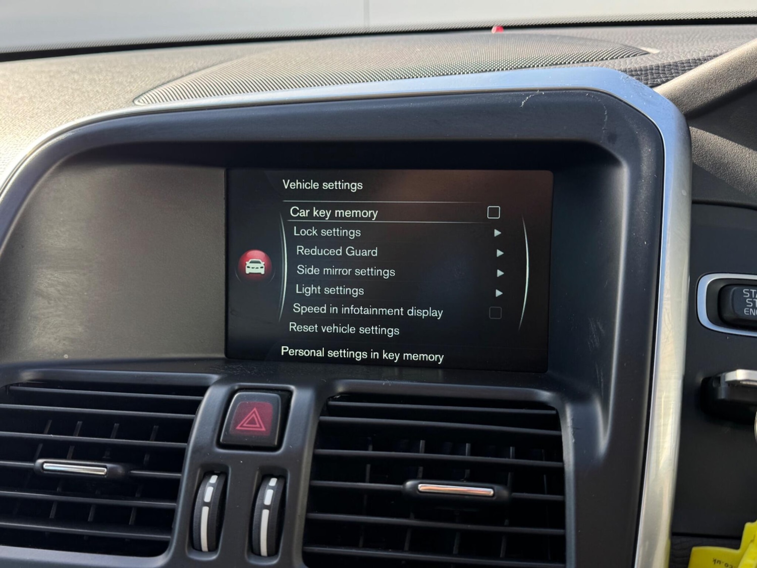 Used Volvo XC60 for sale - 77925504: Photo 39