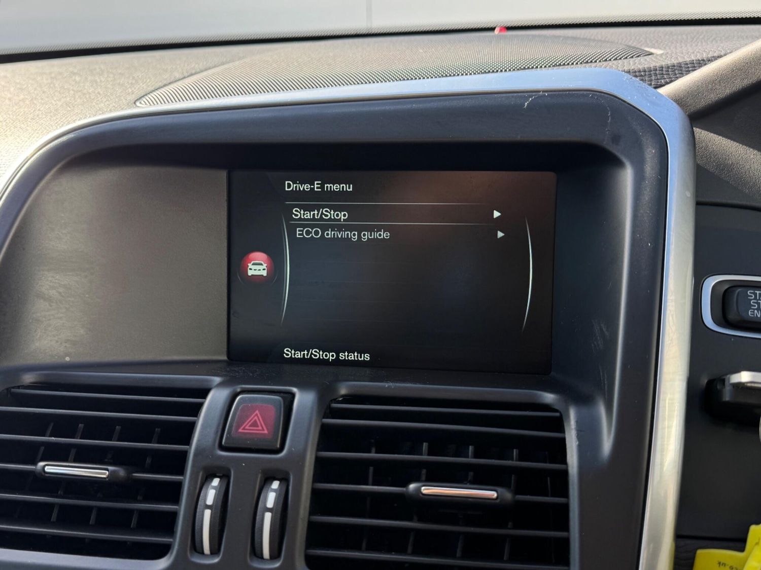 Used Volvo XC60 for sale - 77925504: Photo 42