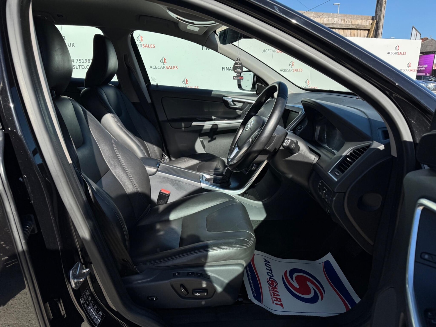 Used Volvo XC60 for sale - 77925504: Photo 8