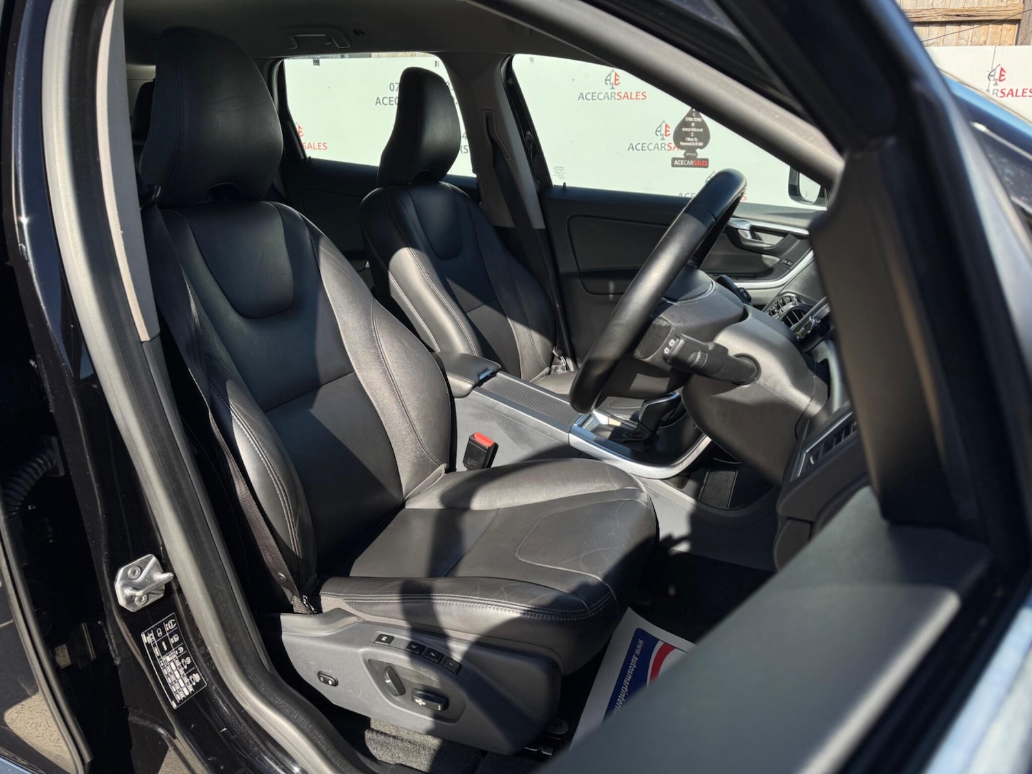 Used Volvo XC60 for sale - 77925504: Photo 9