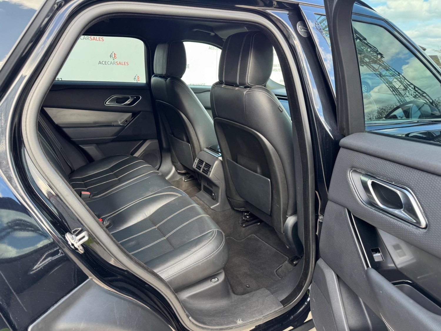 Used Land Rover Range Rover Velar 2017 for sale - 78204182: Photo 13