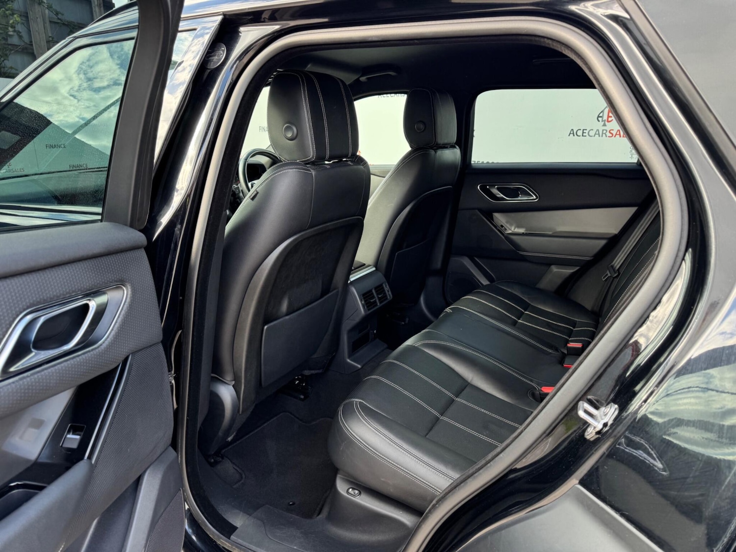 Used Land Rover Range Rover Velar 2017 for sale - 78204182: Photo 15