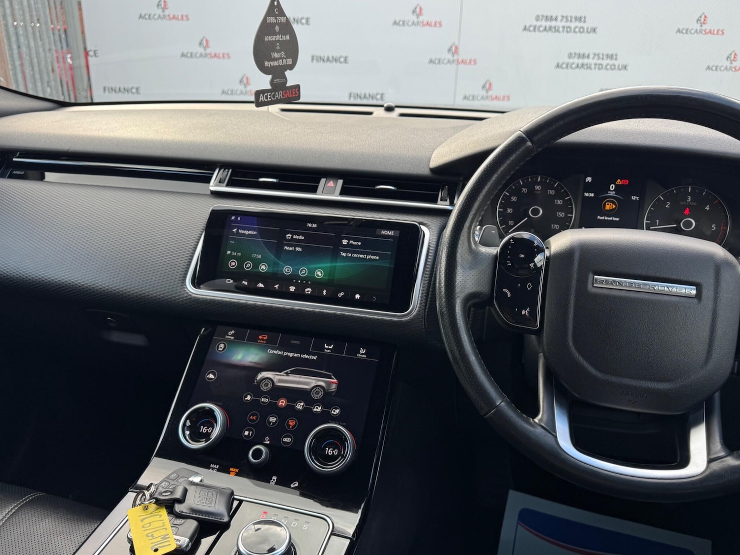 Used Land Rover Range Rover Velar 2017 for sale - 78204182: Photo 22