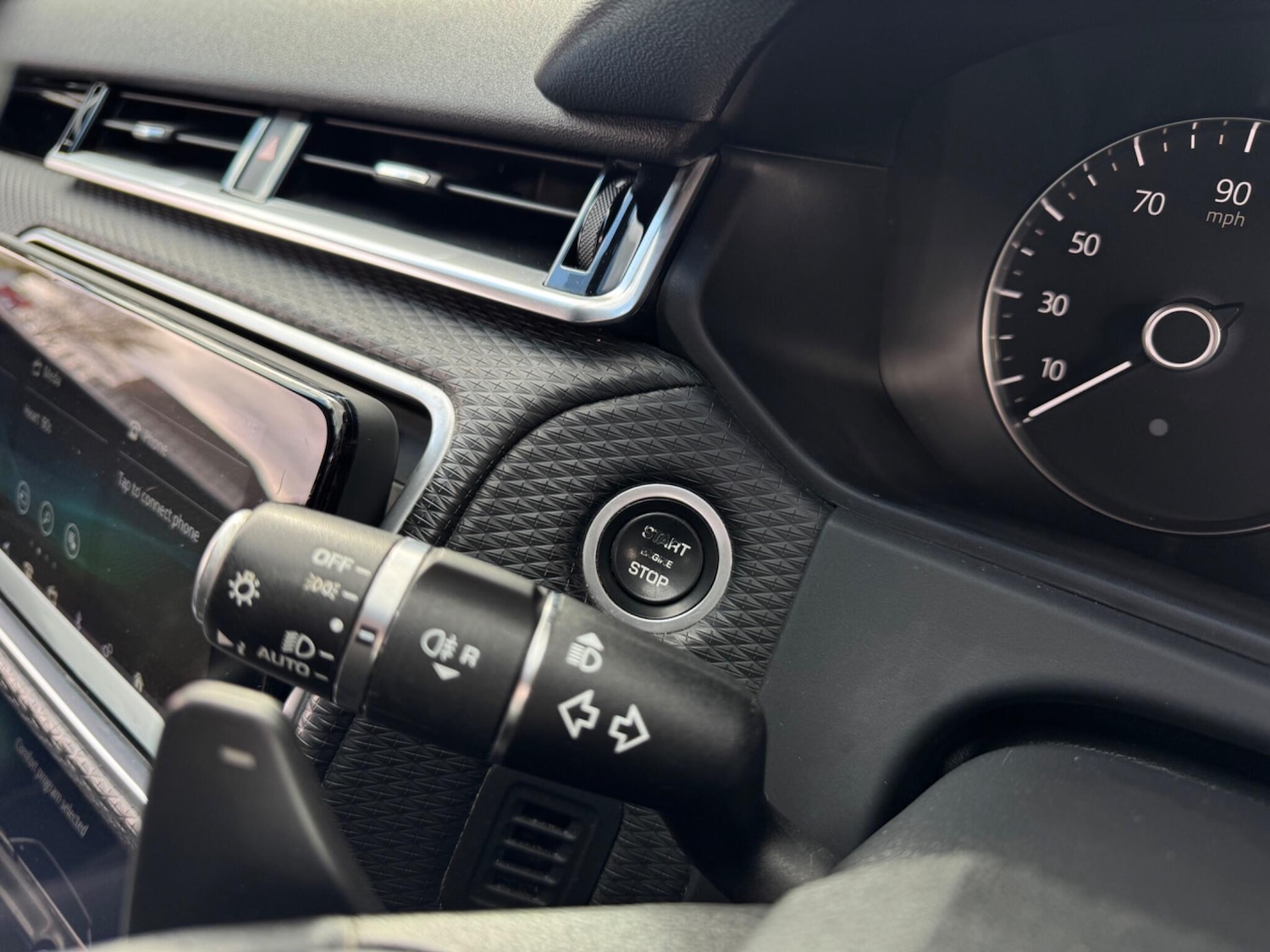 Used Land Rover Range Rover Velar 2017 for sale - 78204182: Photo 24