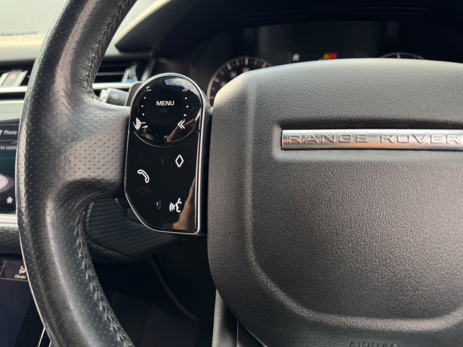 Used Land Rover Range Rover Velar 2017 for sale - 78204182: Photo 30