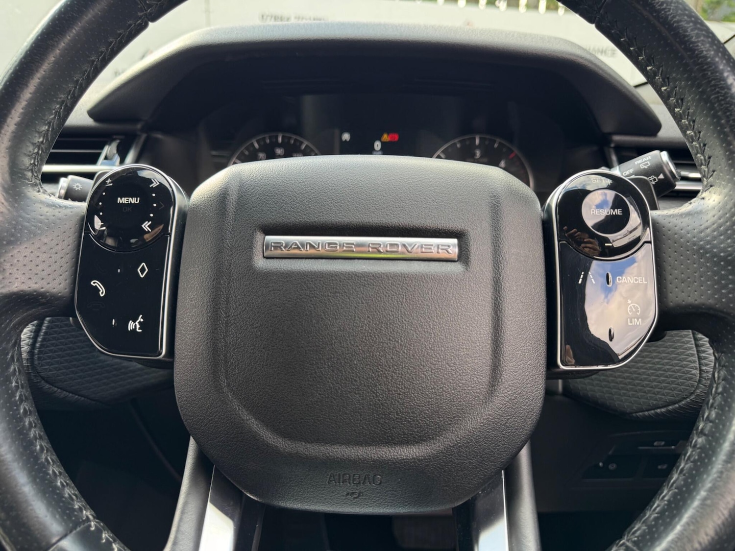 Used Land Rover Range Rover Velar 2017 for sale - 78204182: Photo 31