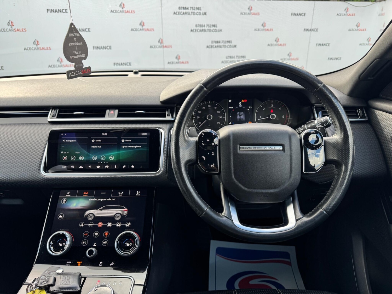 Used Land Rover Range Rover Velar 2017 for sale - 78204182: Photo 35