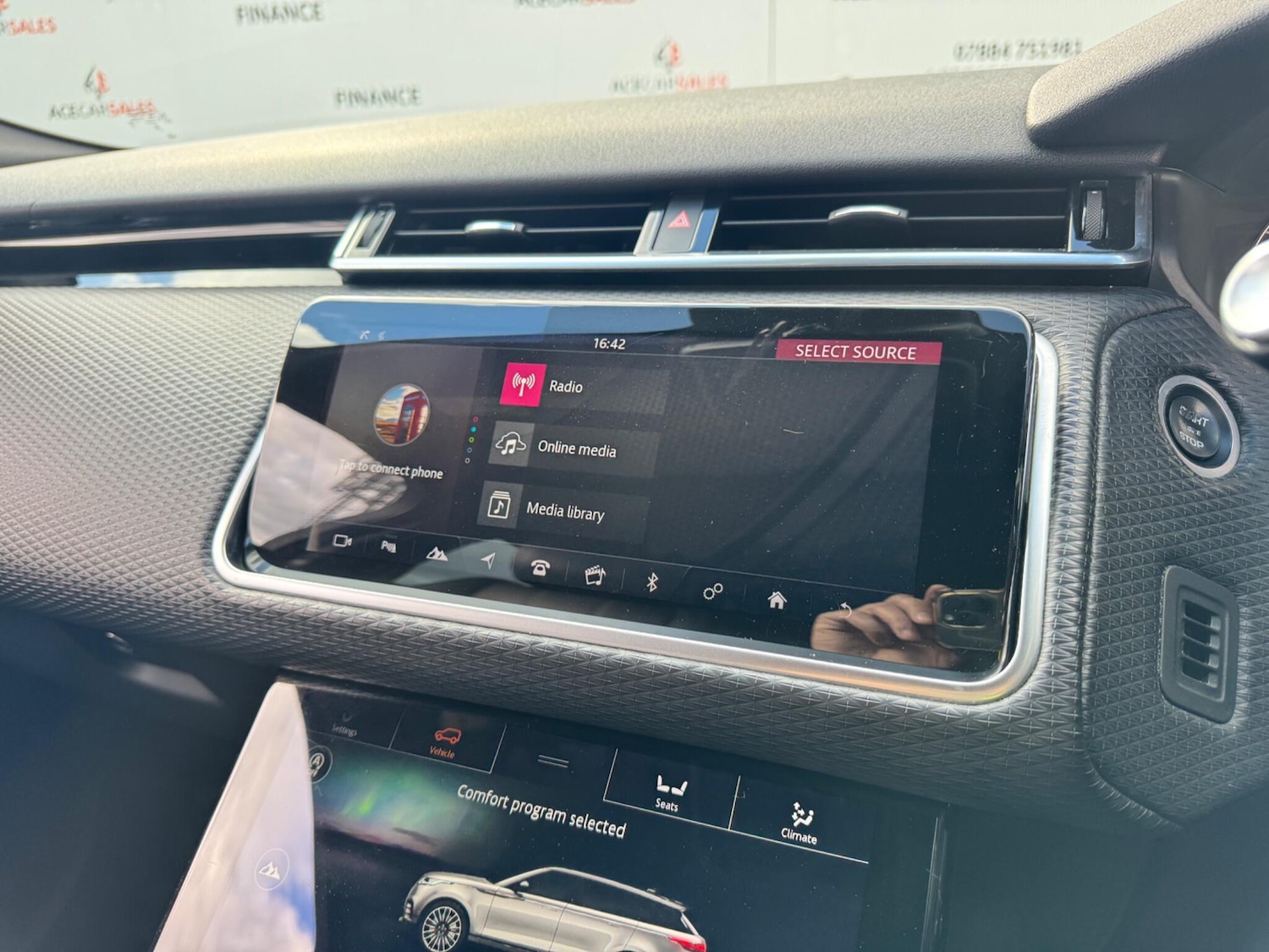 Used Land Rover Range Rover Velar 2017 for sale - 78204182: Photo 50