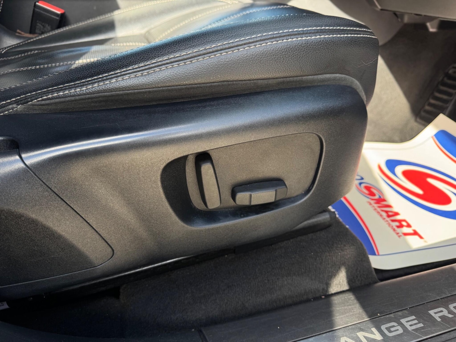 Used Land Rover Range Rover Velar 2017 for sale - 78204182: Photo 67