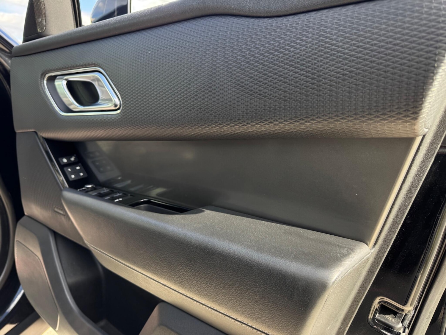 Used Land Rover Range Rover Velar 2017 for sale - 78204182: Photo 69