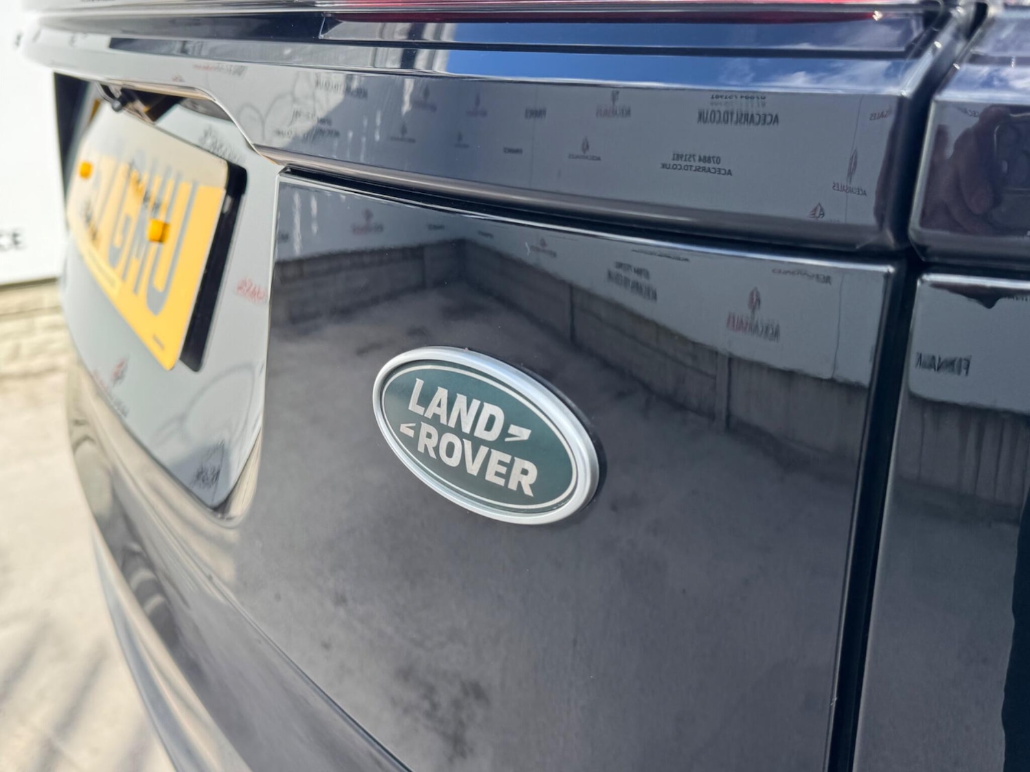 Used Land Rover Range Rover Velar 2017 for sale - 78204182: Photo 73