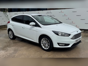 Used Ford Focus 2017 for sale - 79589924: Photo
