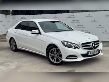 Used Mercedes-Benz E Class 2015 for sale - 79808279: Photo