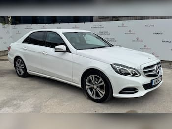 Used Mercedes-Benz E Class 2015 for sale - 79808279: Photo