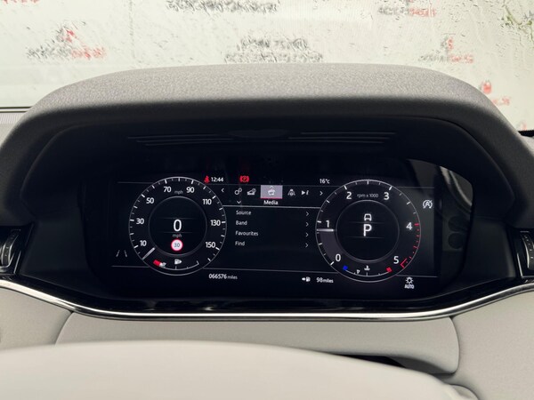 Used Land Rover Range Rover Evoque 2019 for sale - 75732232: Photo 57