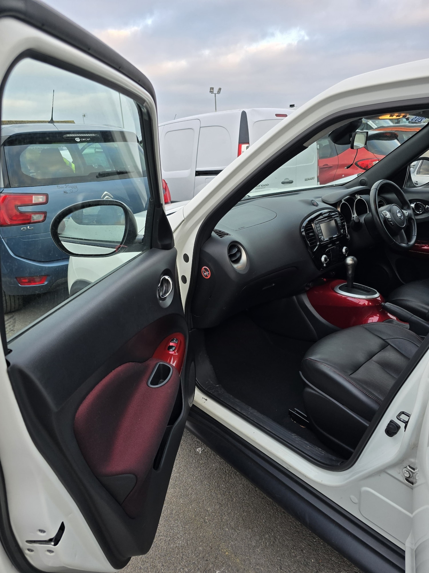 Used Nissan Juke 2013 for sale - 76447091: Photo 12