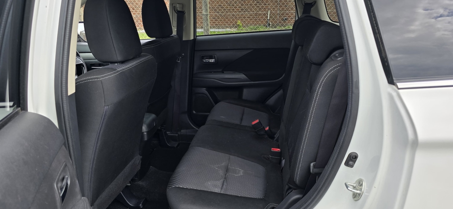 Used Mitsubishi Outlander 2016 for sale - 76420664: Photo 19