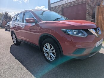 Used Nissan X-Trail 2016 for sale - 76452844: Photo