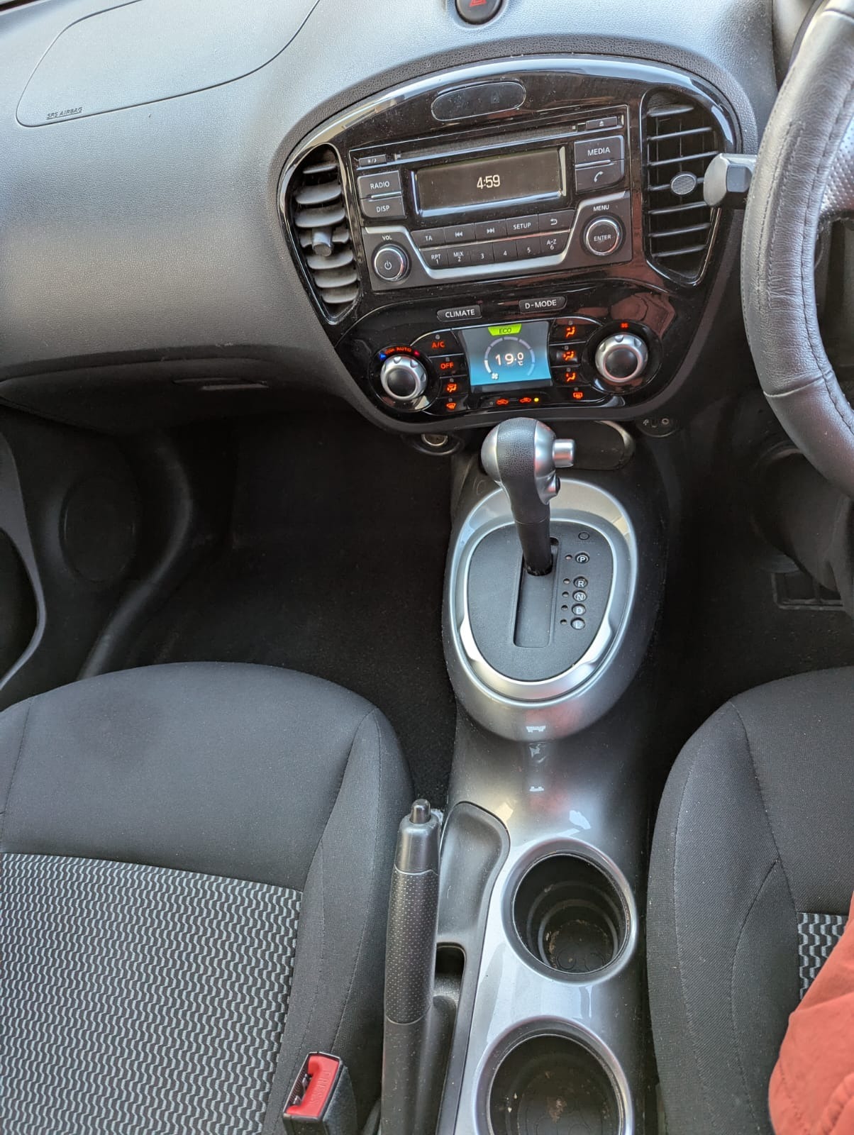 Used Nissan Juke 2015 for sale - 76381891: Photo 8