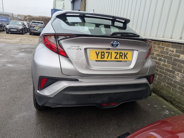 Used Toyota C-HR 2022 for sale - 76297796: Photo 5