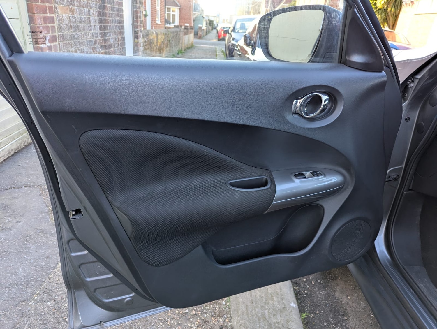 Used Nissan Juke 2015 for sale - 76140859: Photo 8