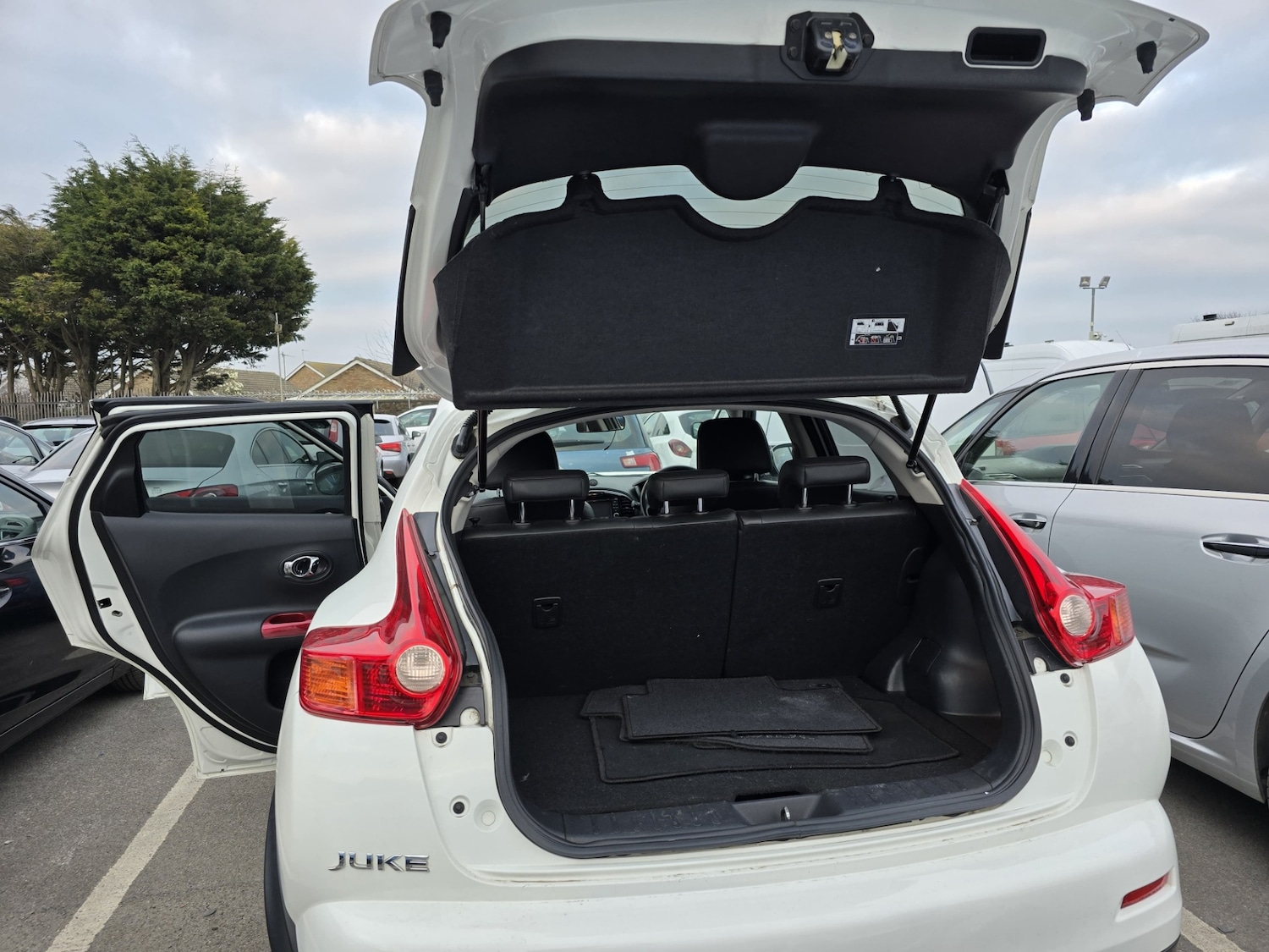 Used Nissan Juke 2013 for sale - 76381663: Photo 20