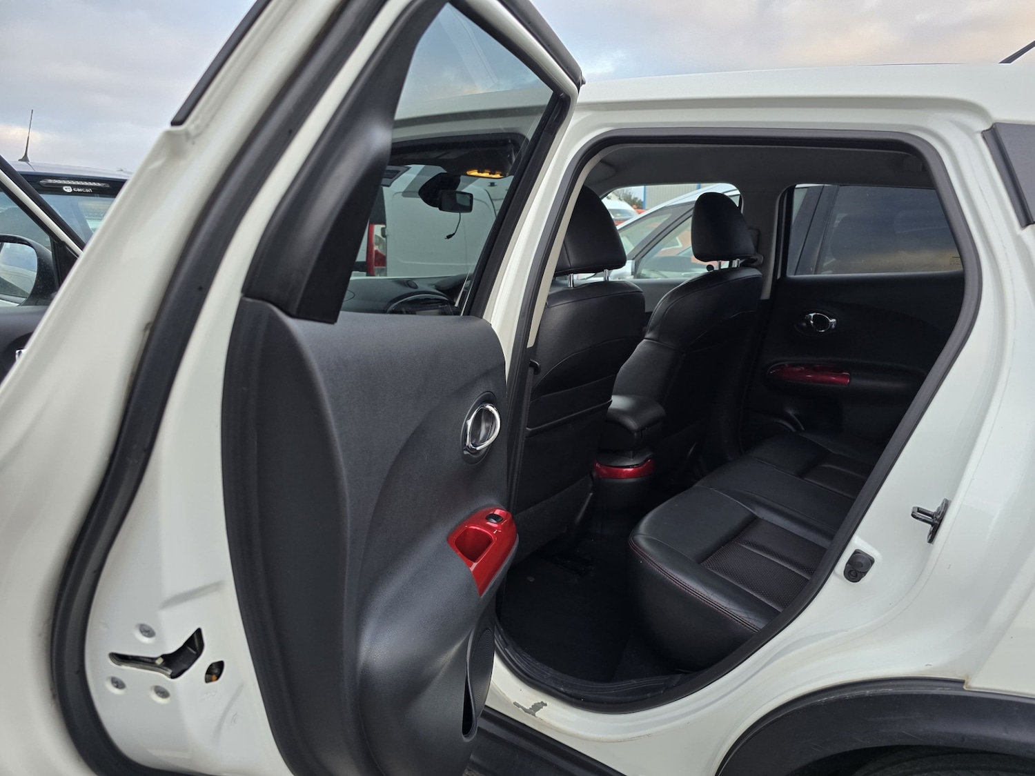 Used Nissan Juke 2013 for sale - 76155459: Photo 18