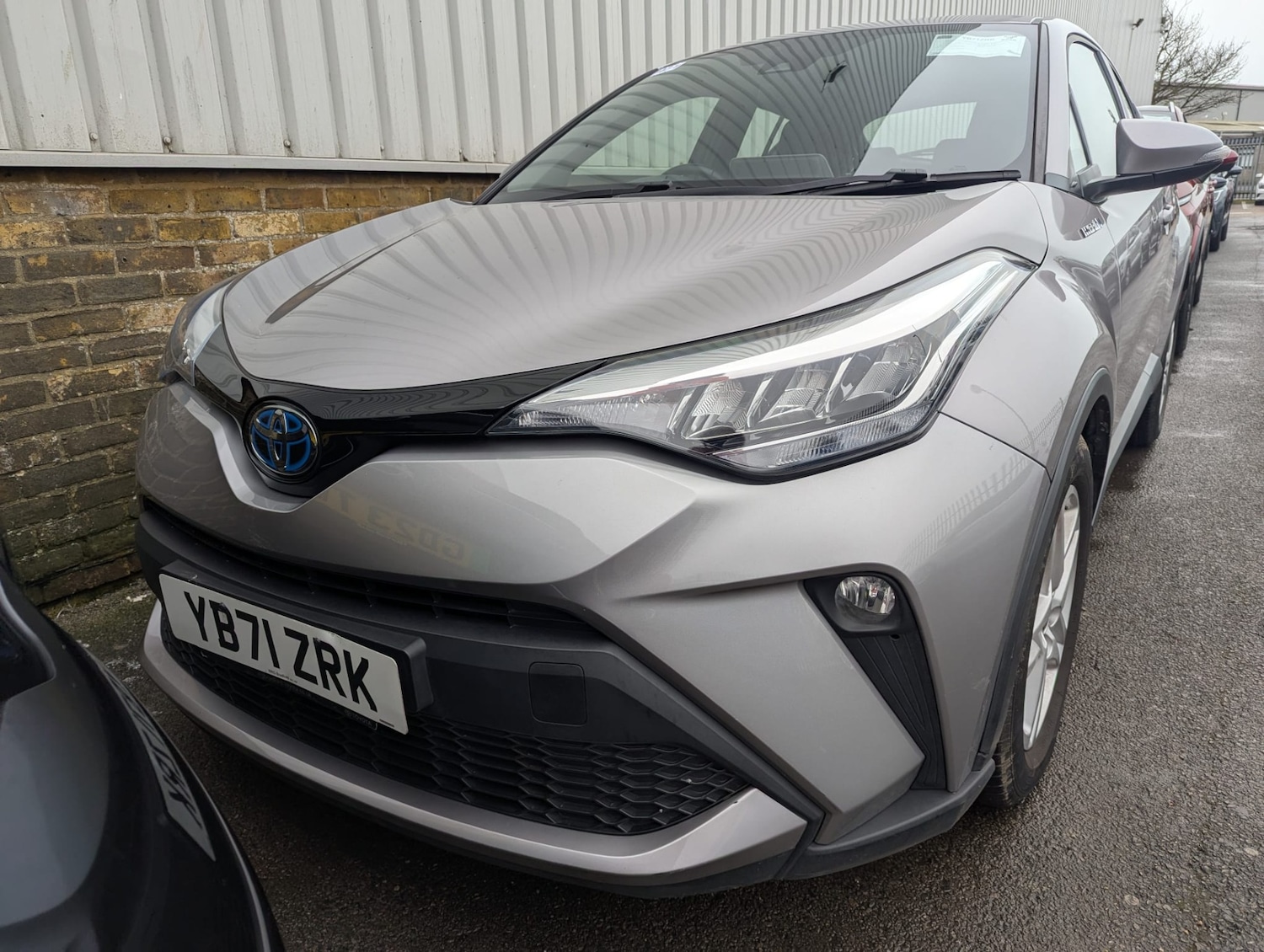 Used Toyota C-HR 2022 for sale - 76381513: Photo 4