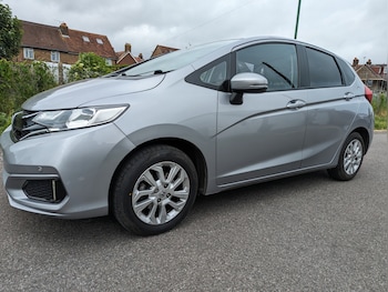 Used Honda Jazz 2018 for sale - 76381789: Photo
