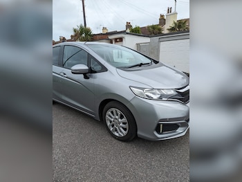 Used Honda Jazz 2018 for sale - 76381789: Photo