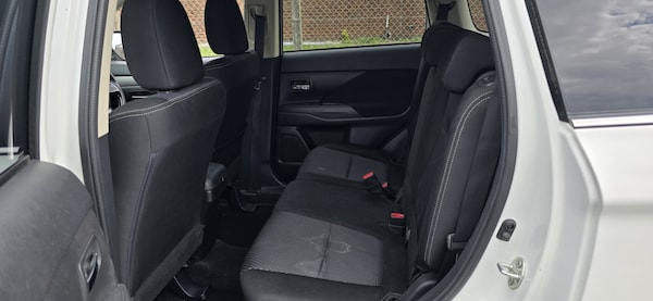 Used Mitsubishi Outlander 2016 for sale - 76251772: Photo 19