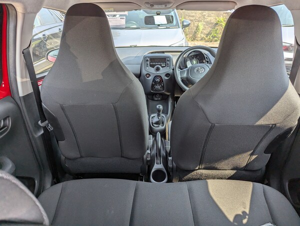 Used Toyota AYGO 2020 for sale - 76286572: Photo 17