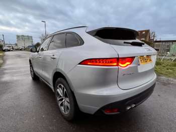 Used Jaguar F-Pace 2019 for sale - 74937965: Photo