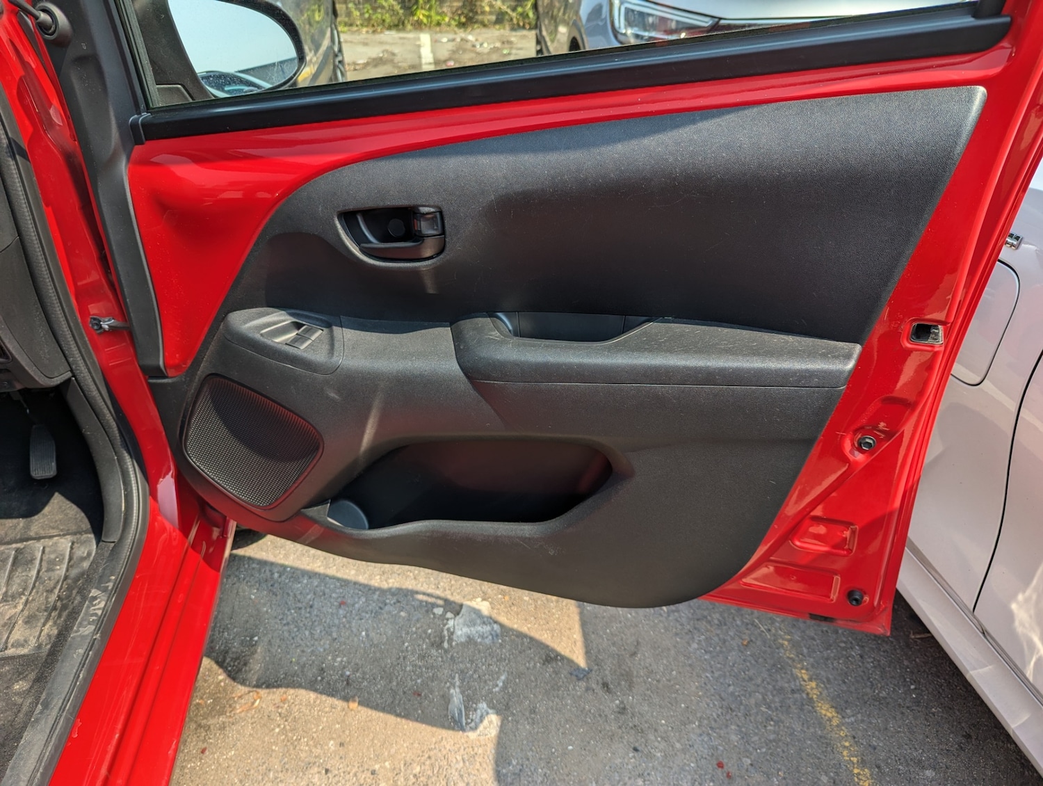 Used Toyota AYGO 2020 for sale - 76488628: Photo 8