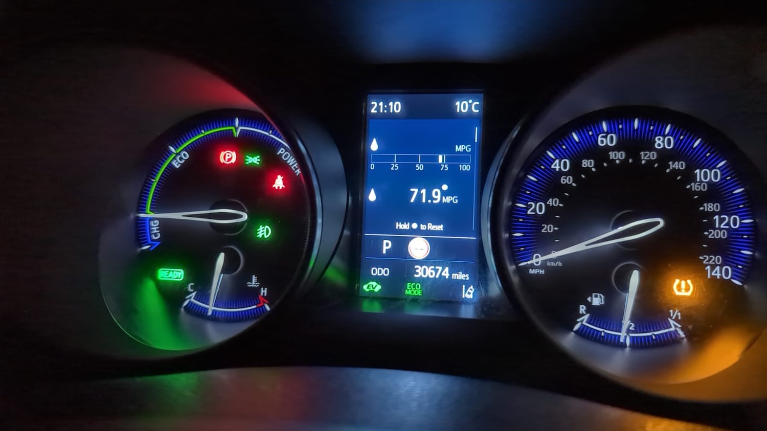 Used Toyota C-HR 2022 for sale - 76452401: Photo 11