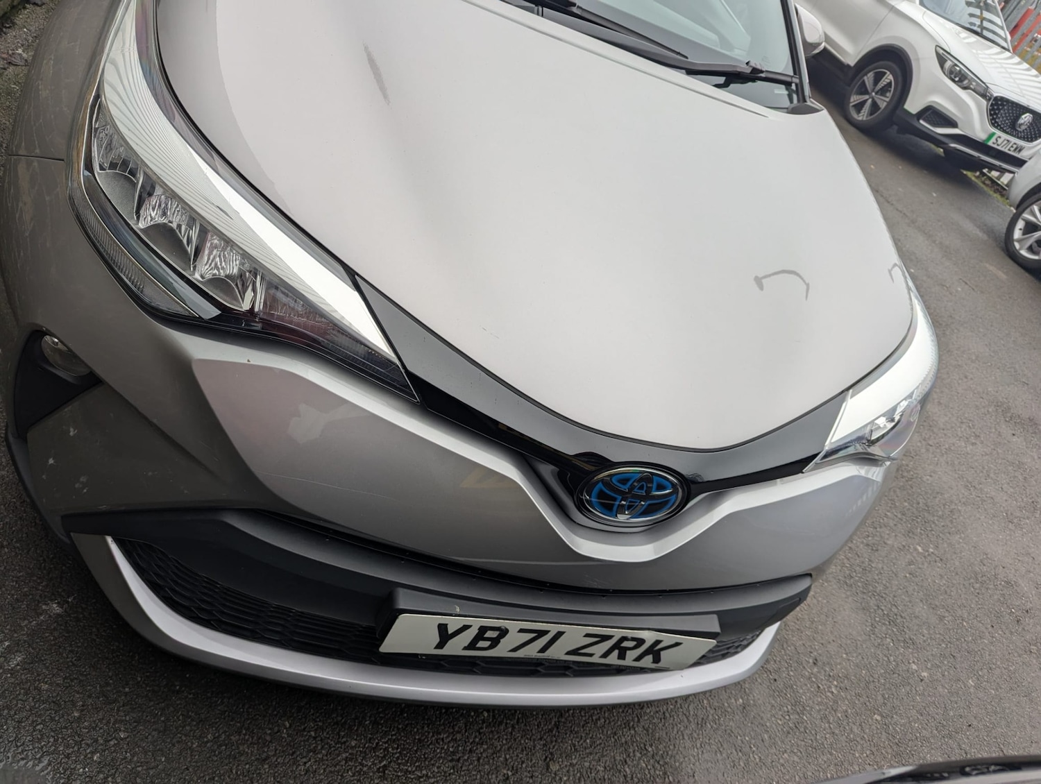 Used Toyota C-HR 2022 for sale - 76452401: Photo 3