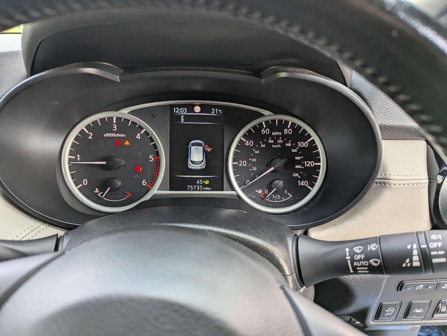 Used Nissan Micra 2017 for sale - 76501980: Photo 11