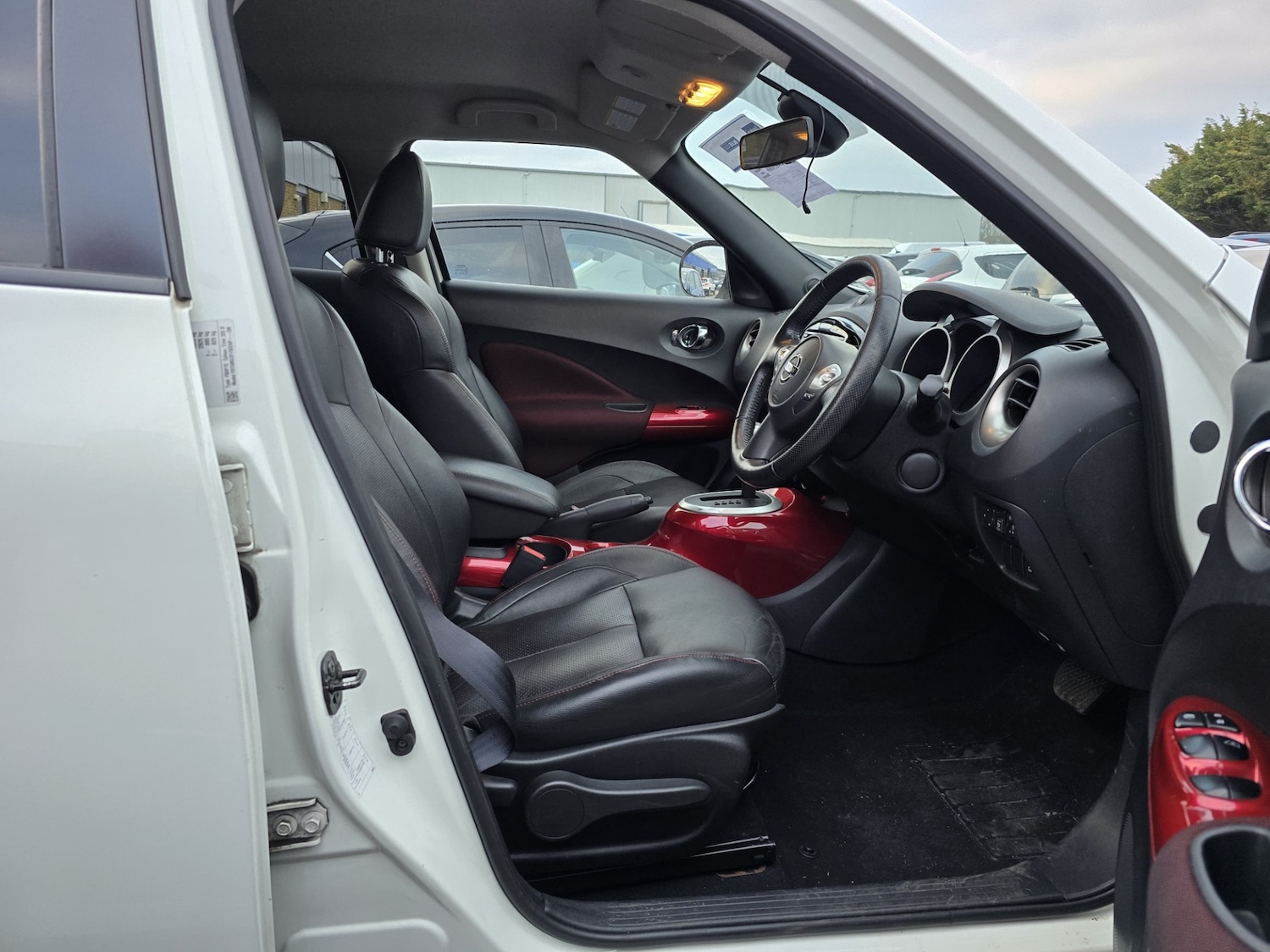 Used Nissan Juke 2013 for sale - 76486912: Photo 15