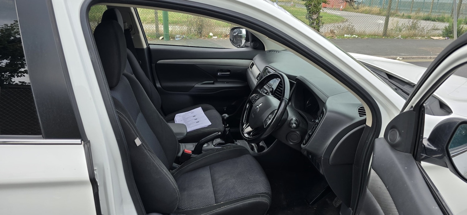 Used Mitsubishi Outlander 2016 for sale - 76192881: Photo 10