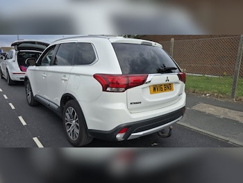 Used Mitsubishi Outlander 2016 for sale - 76192881: Photo 4