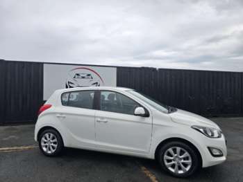 Used Hyundai i20 2014 for sale - 75330338: Photo