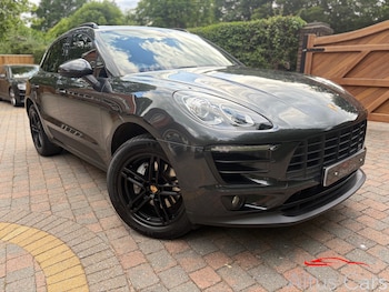 Used Porsche Macan 2018 for sale - 78762623: Photo
