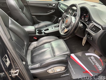Used Porsche Macan 2018 for sale - 78762623: Photo