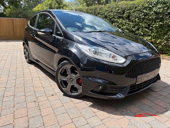 Used Ford Fiesta 2017 for sale - 79354081: Photo