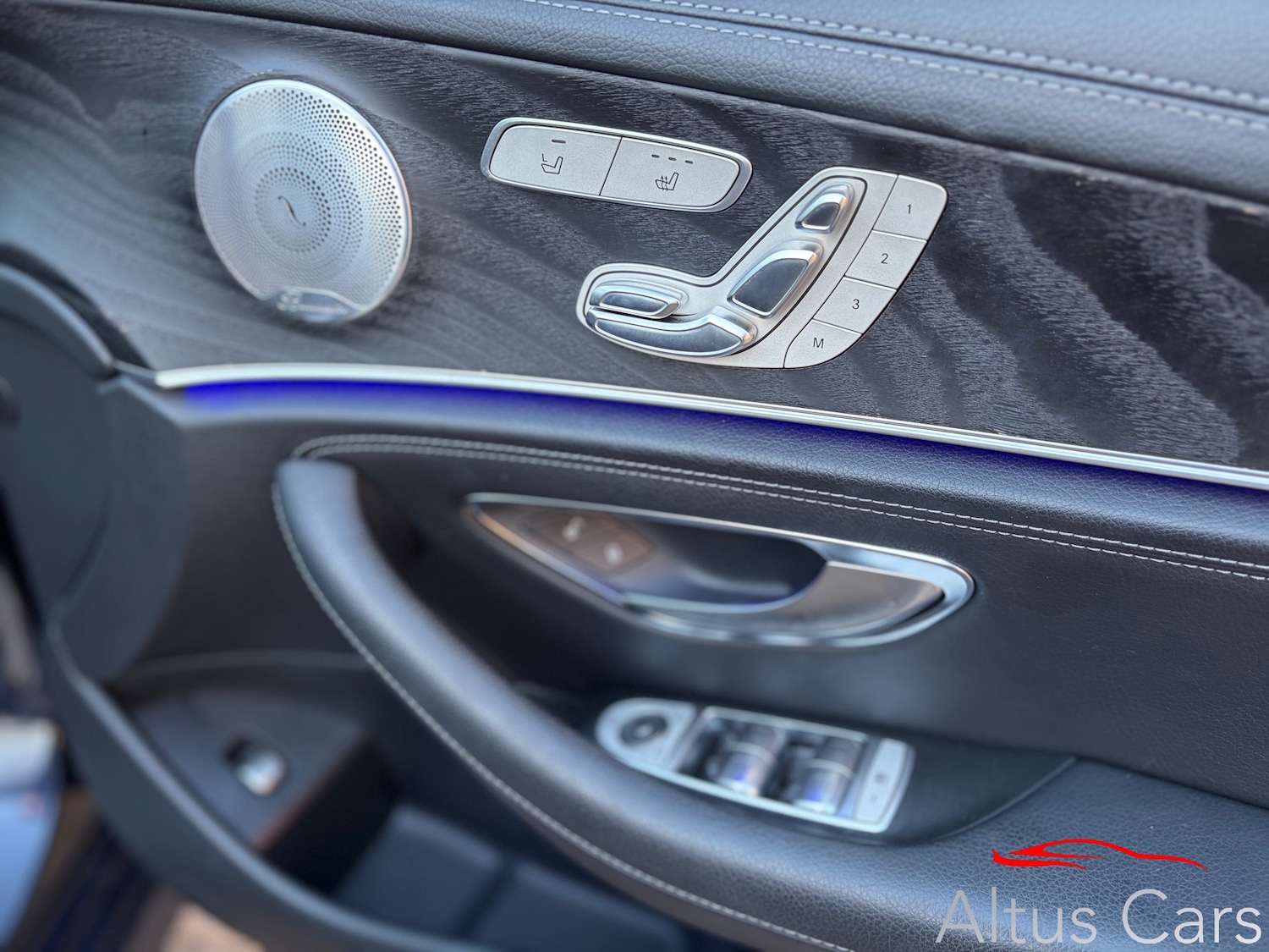 Used Mercedes-Benz E Class 2017 for sale - 77976138: Photo 12