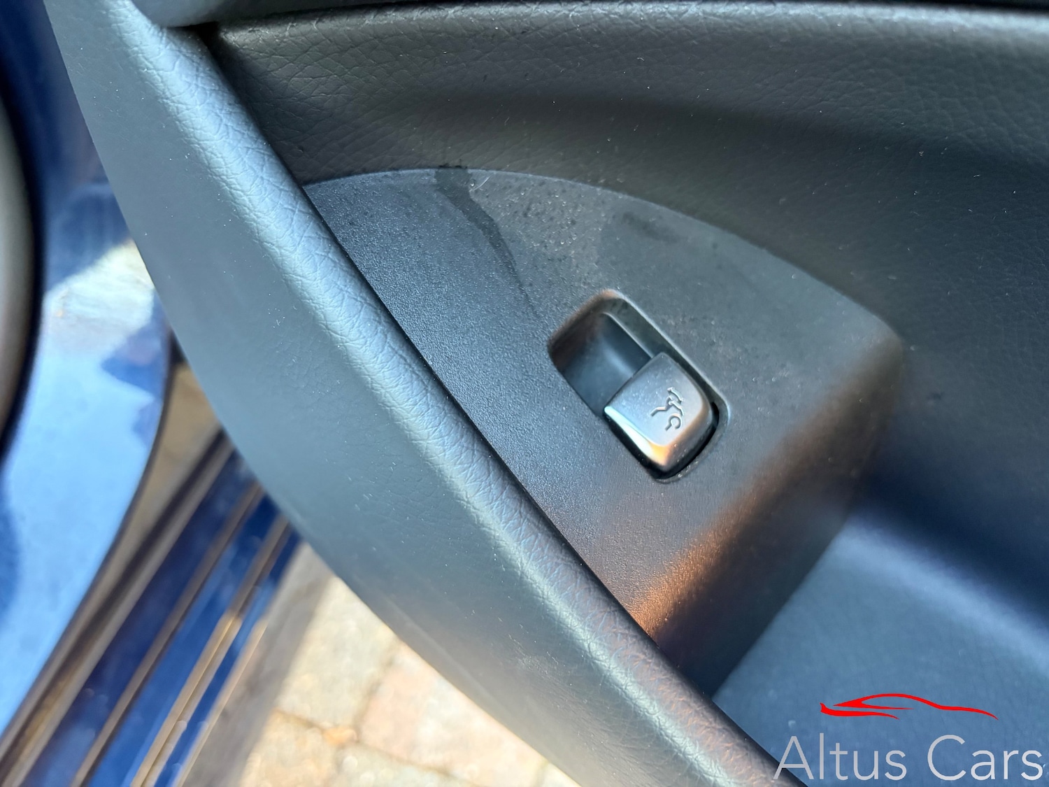 Used Mercedes-Benz E Class 2017 for sale - 77976138: Photo 15