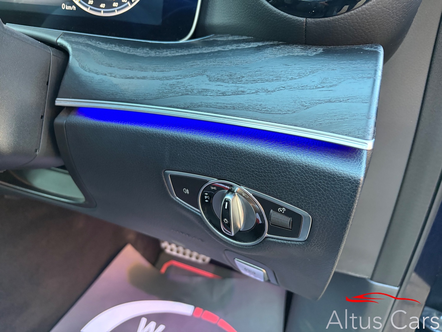 Used Mercedes-Benz E Class 2017 for sale - 77976138: Photo 18