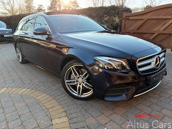 Used Mercedes-Benz E Class 2017 for sale - 77976138: Photo