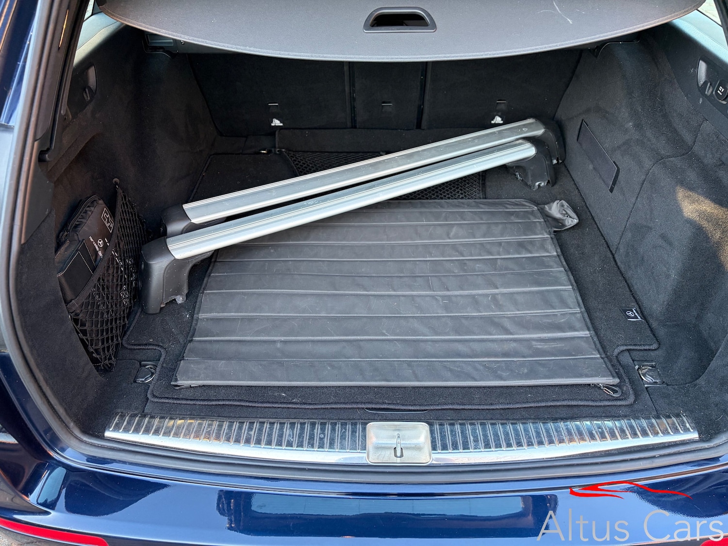 Used Mercedes-Benz E Class 2017 for sale - 77976138: Photo 34