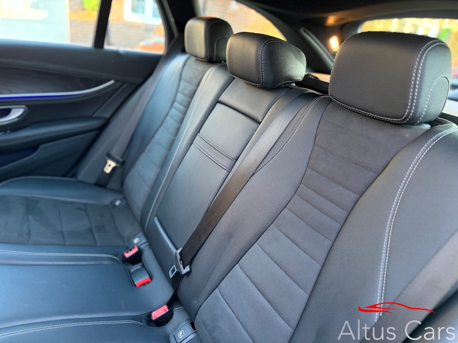 Used Mercedes-Benz E Class 2017 for sale - 77976138: Photo 38